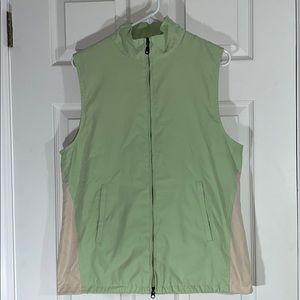 CUTTER & BUCK. Ladies M Sports Vest